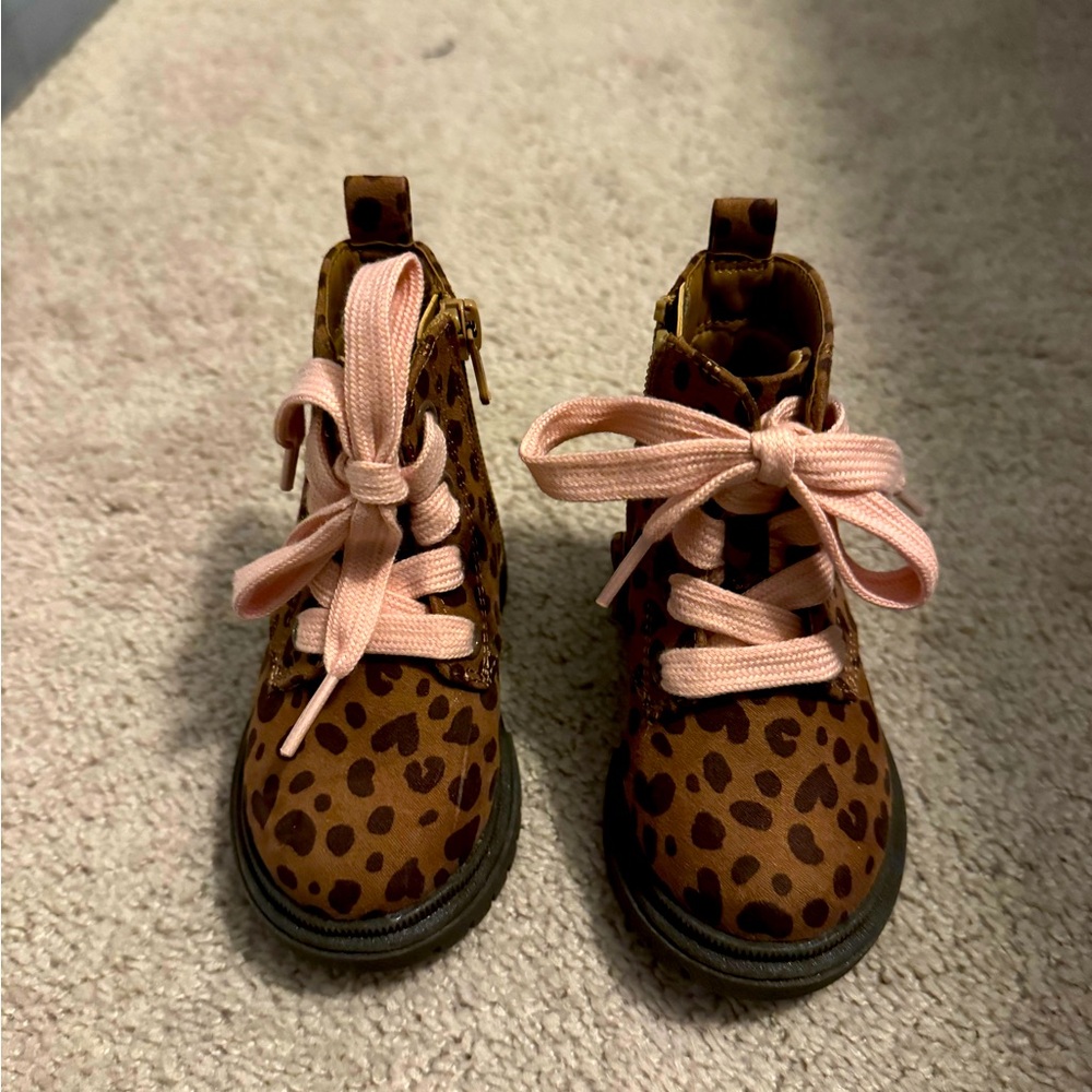 Cat and Jack toddler girl cheetah boots